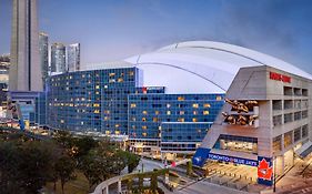 Marriott Rogers Centre 4*